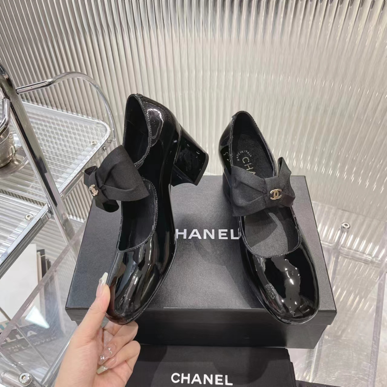 Women's high heels